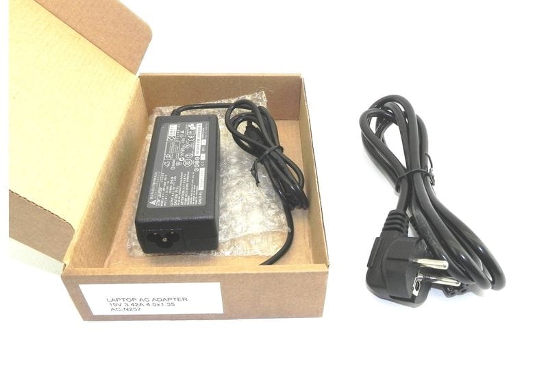 Зарядное устройство для Asus 65W 4.0*1.35 19V 3.42A с кабелем питания