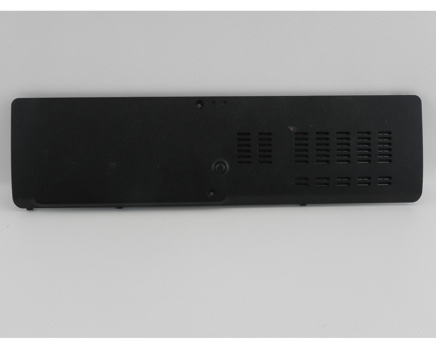 Acer TravelMate P253-E крышка закрывающая оперативную память AP00NN000200