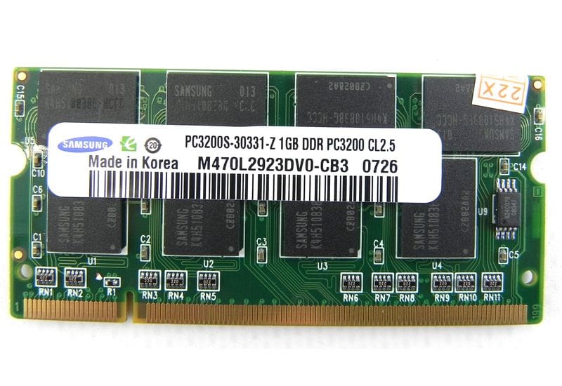 Оперативная память Samsung 1 ГБ DDR 400 SO-DIMM PC3200S-30331-Z 1Gb 1 шт.