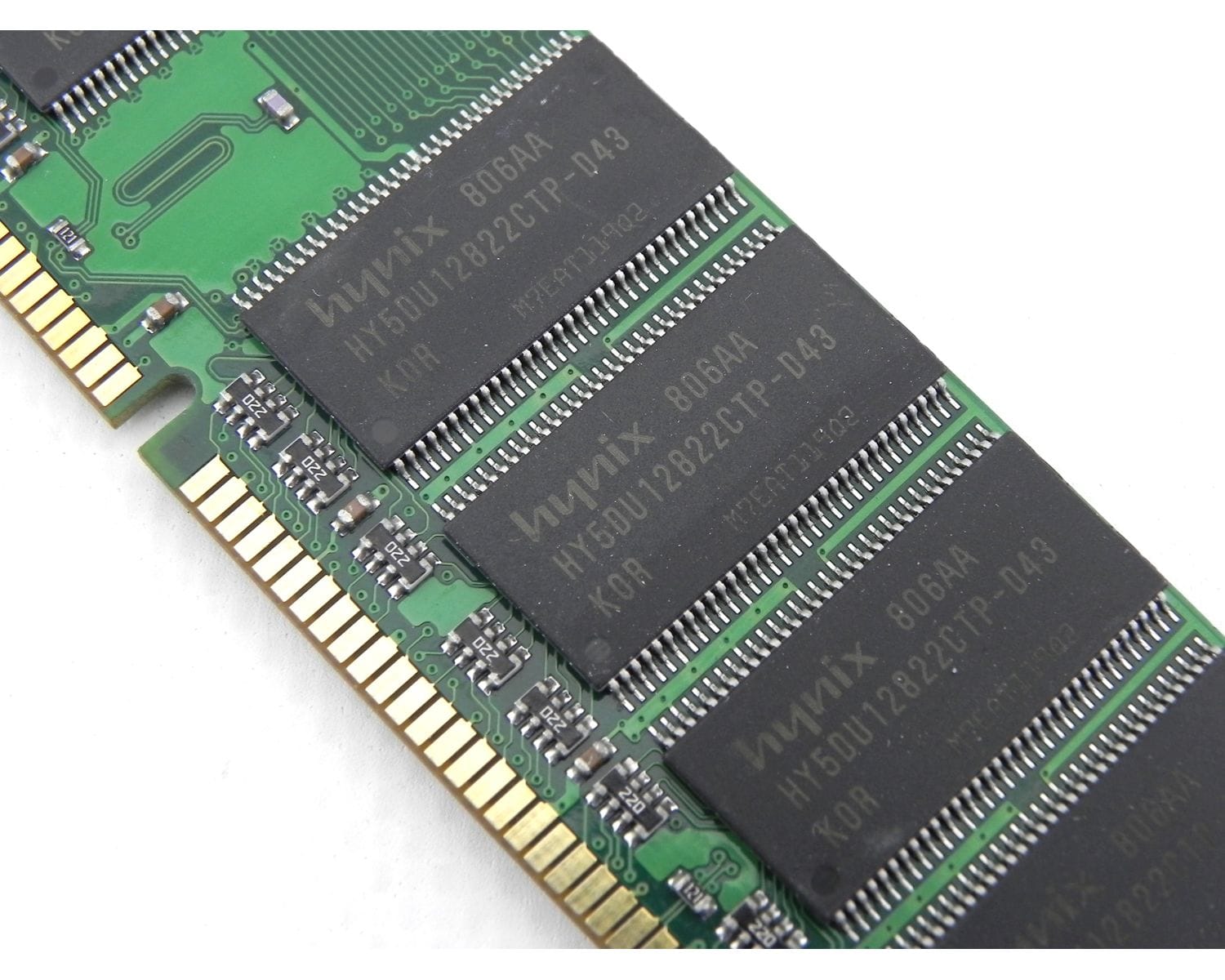 Купить Оперативная память для ПК 1 ГБ Hynix DDR 333 DIMM 1Gb PC2700u -1 шт.  по низкой цене