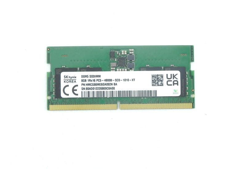 Оперативная память 8 ГБ 1 шт. 1Rx16 SK Hynix DDR5 HMCG66MEBSA092N BA