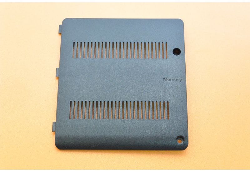 Samsung NP-R530 Plastic крышка закрывающая оперативную память Ram BA81-08518