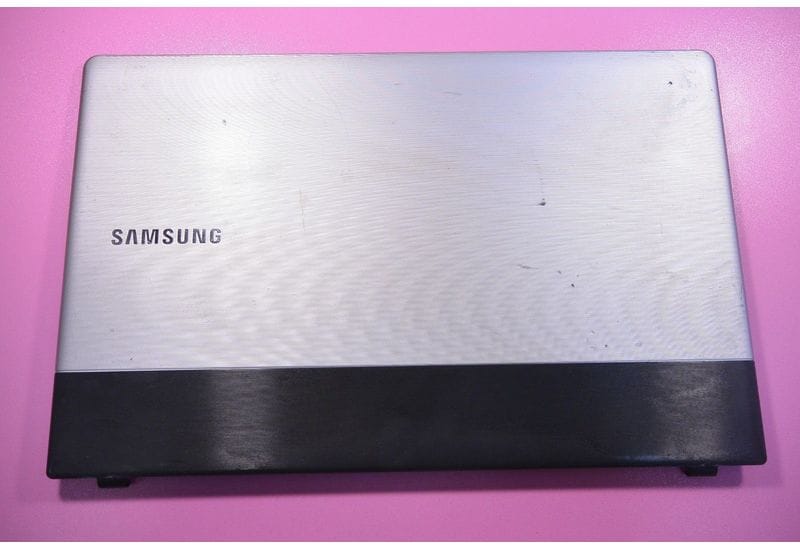 Samsung NP305E7A крышка матрицы BA75-03355A