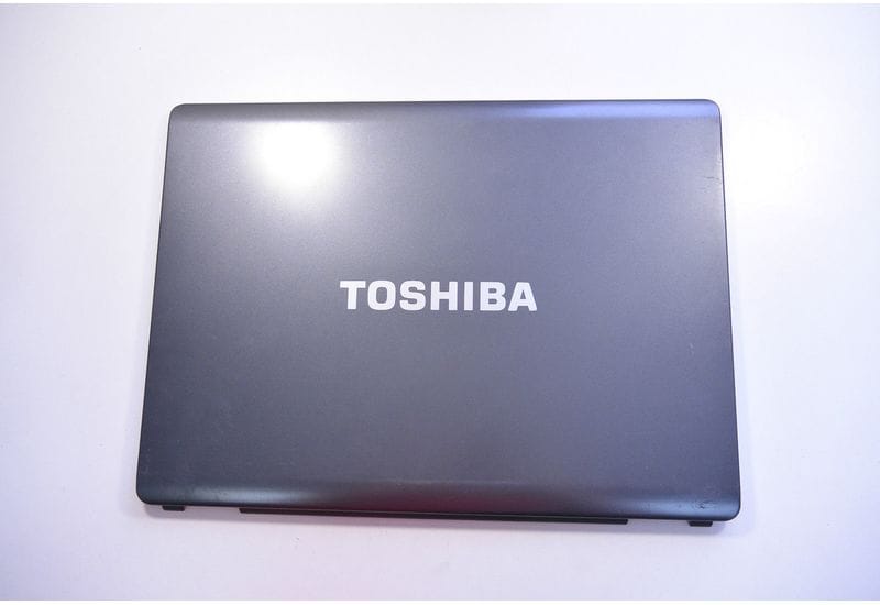 TOSHIBA SATELLITE A300D-205 LCD крышка матрицы B0247106F101