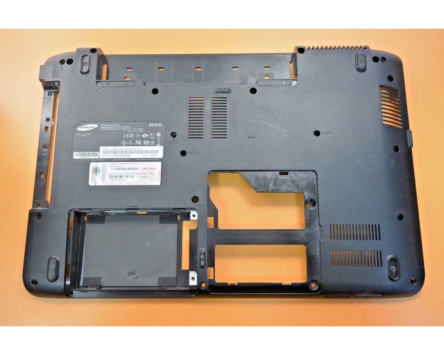 Samsung RV510 NP-RV510 NP-R530 RV510 нижняя часть корпуса BA81-09822A