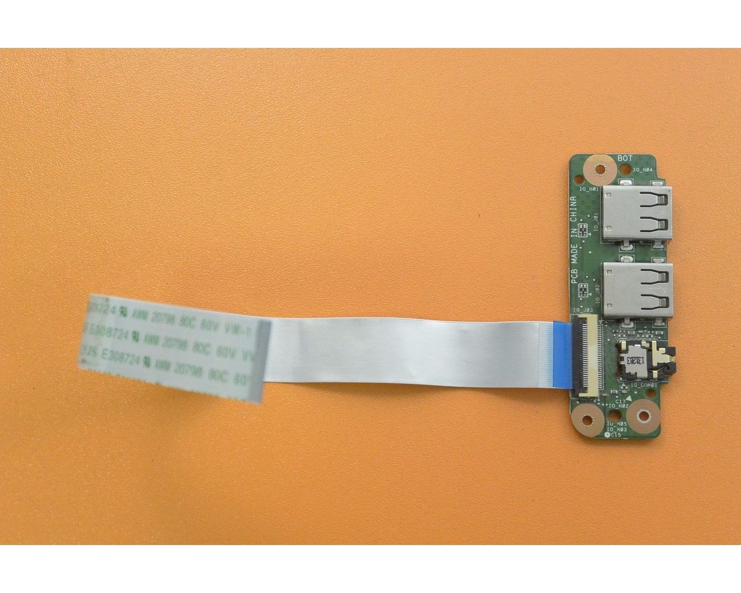 DNS C17A MEDION AKOYA E7227 плата с портами USB / аудио с кабелем 69N0BNB10A01