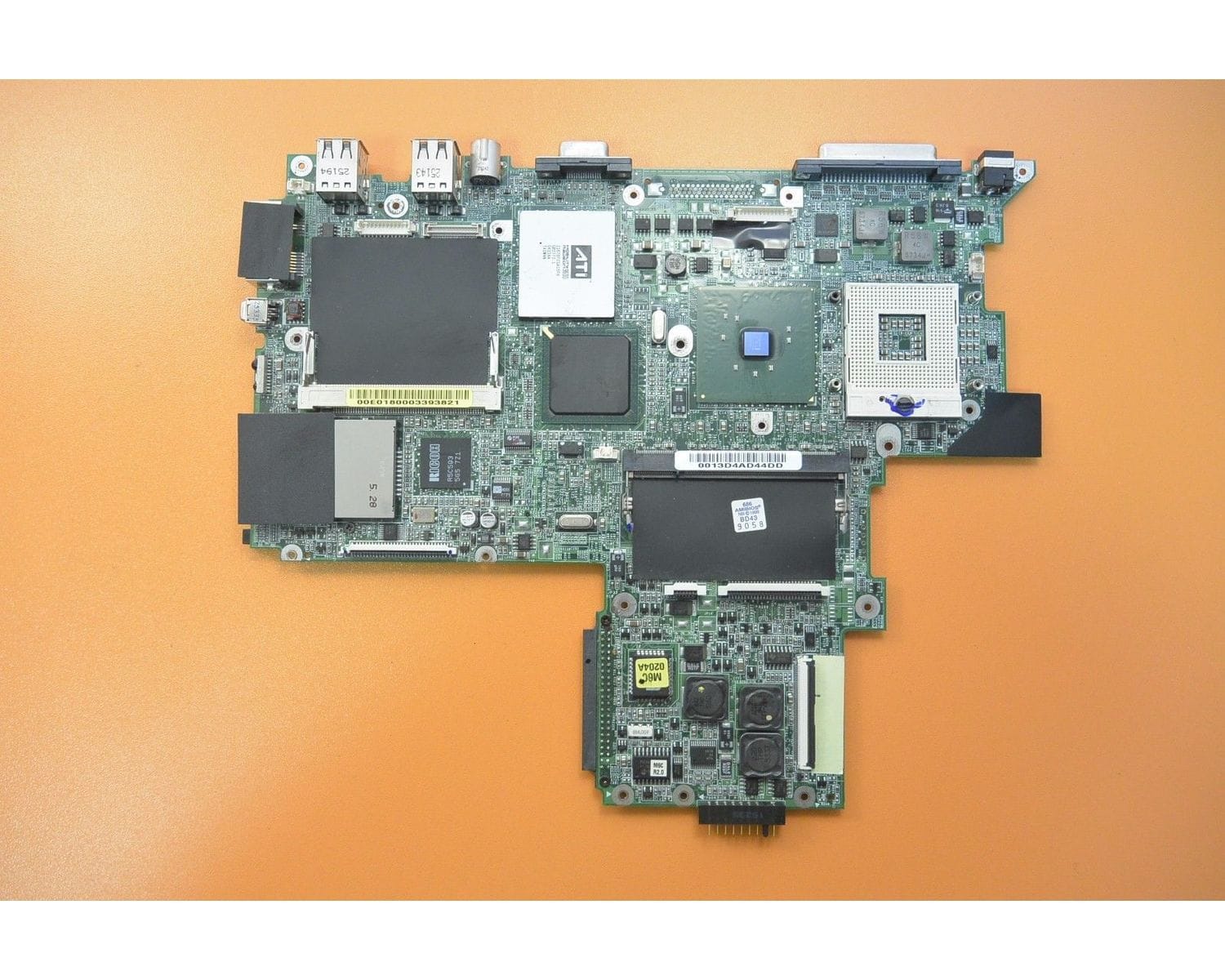 Vivobook 16 m1605ya mb340