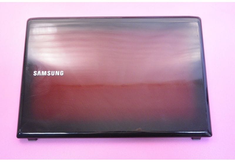 Samsung NP-R480 крышка матрицы BA75-02399A