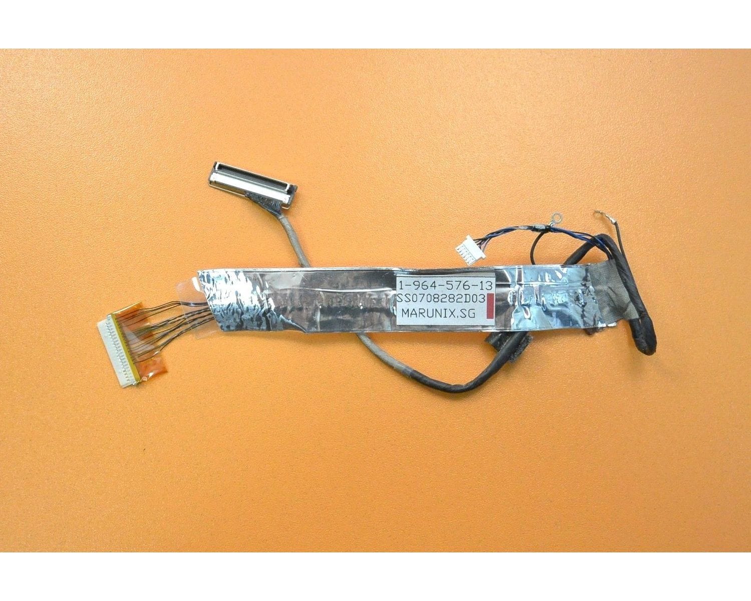 Sony Vaio VGN-SZ SZ6RMN PCG-6S6P Шлейф матрицы 1-964-576-13