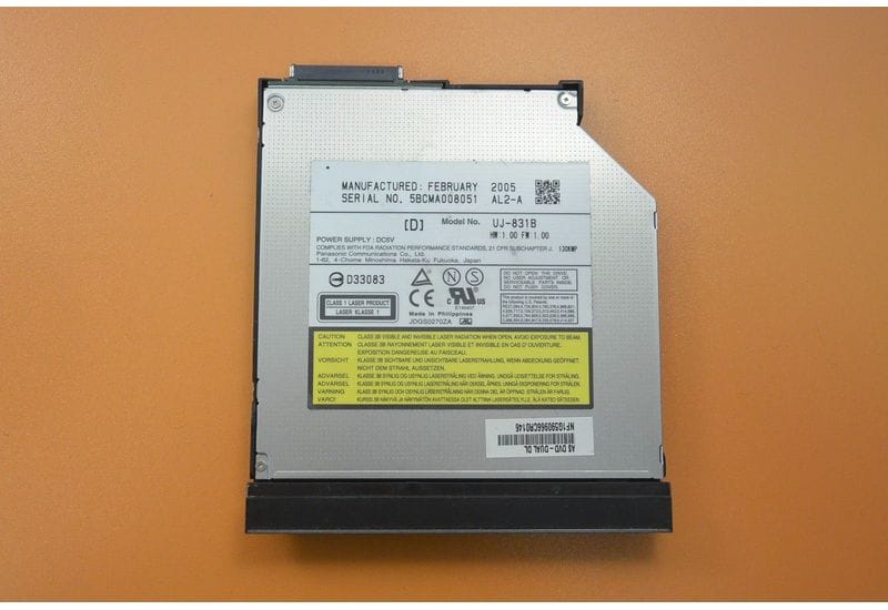 ASUS M6000 M6 SERIES CD DVD привод с панелькой UJ-831B JDGS0270ZA