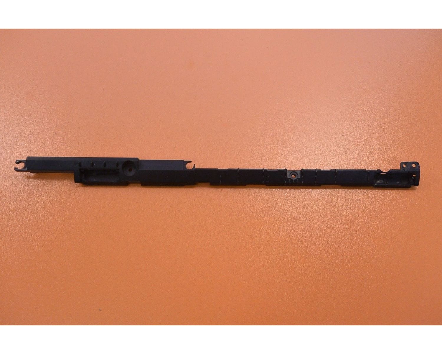 HP PAVILION DV6-6000 серии крышка закрывающая динамики 2340A1M002 813DFGA01001