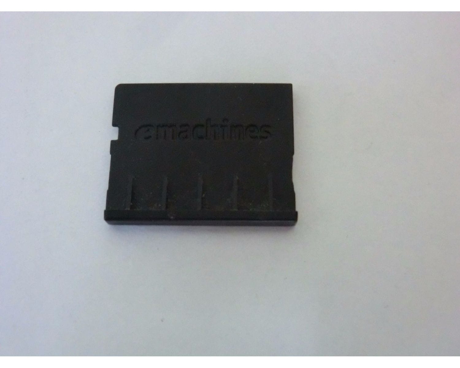 EMachines D640G Пластиковая Заглушка картиридера (цвет черный)