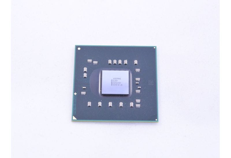 NEW AC82PM45 SLB97 E845A289 BGA North Bridge IC Chipset with Balls С