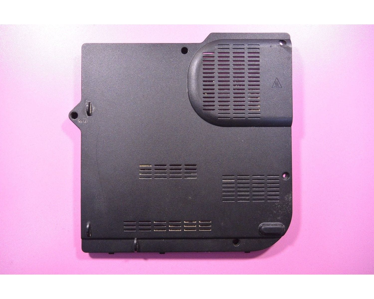 DNS MB50IA1 15.6" крышка закрывающая оперативную память 30B800-FM2070