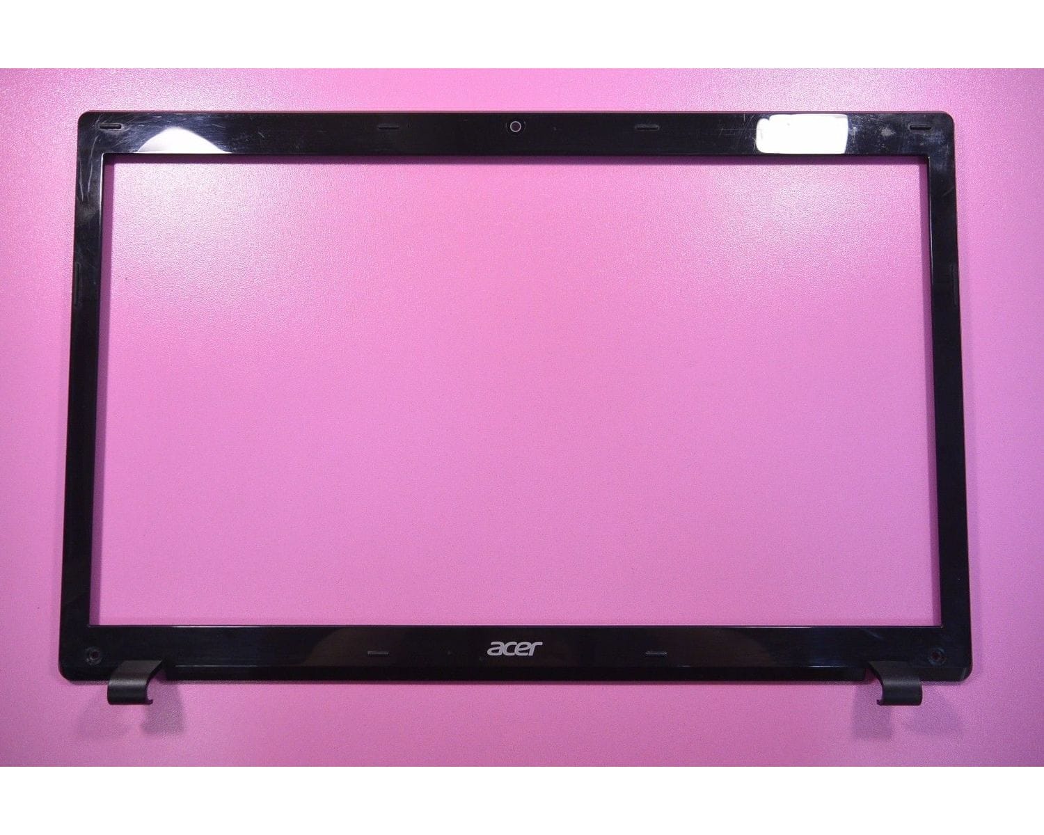 Acer Aspire 7250 17.3" LCD рамка матрицы 13N0-YQA0811