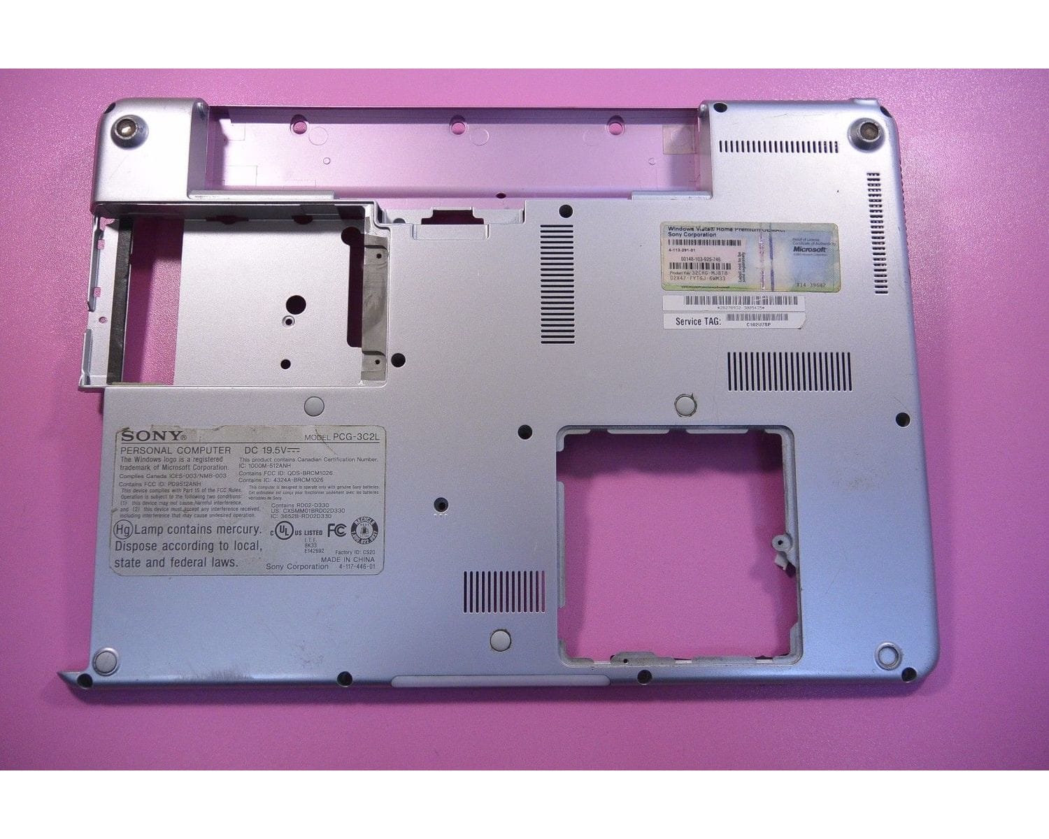 SONY VAIO PCG-3C2L нижняя часть корпуса 3JGD2BHN030
