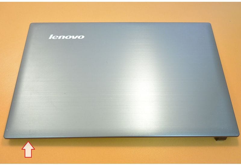 Lenovo Ideapad P585 P580 N580 Крышка матрицы