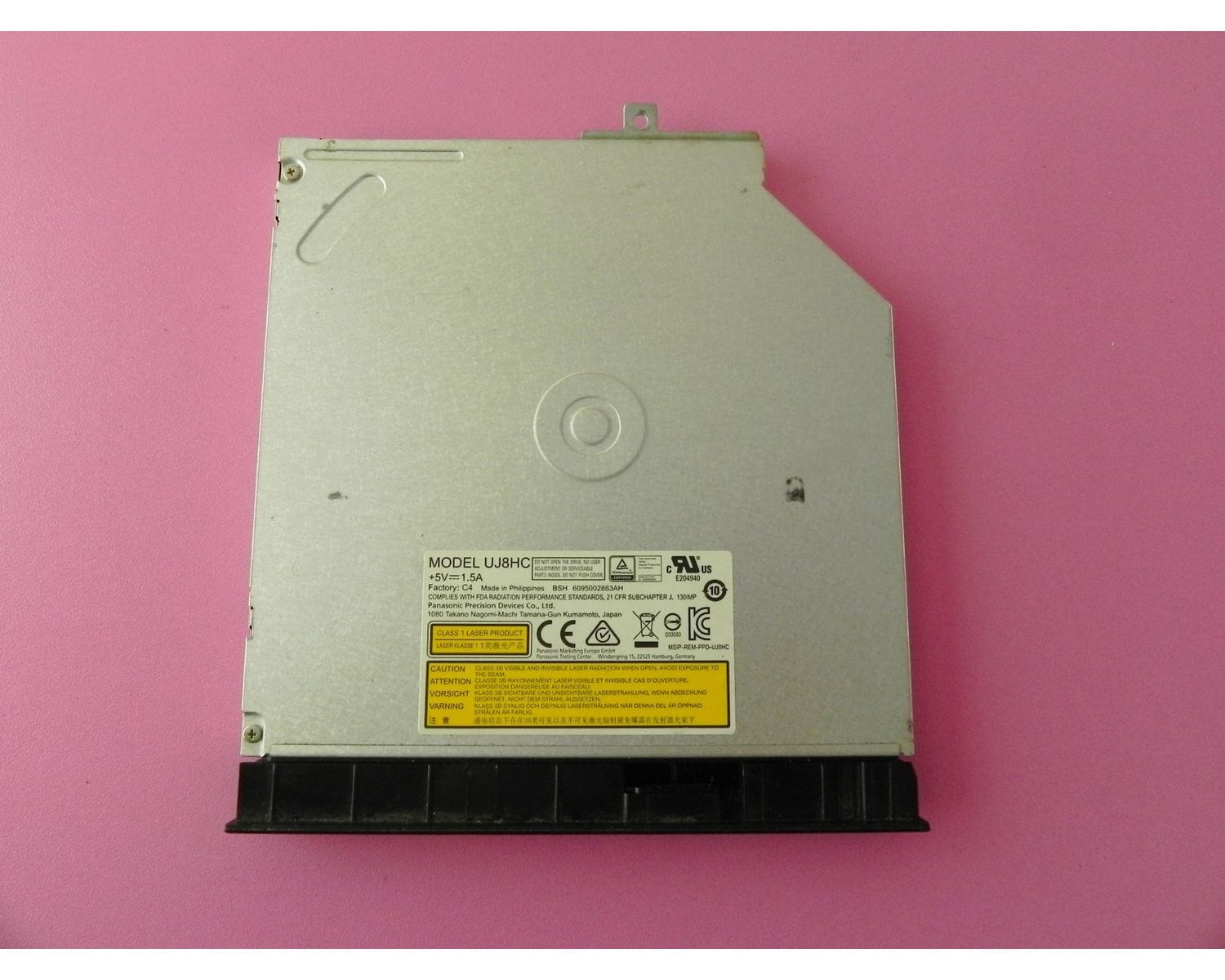 Asus X555U UJ8HC Sata DVD привод с панелькой UJ8HCADAL1-B