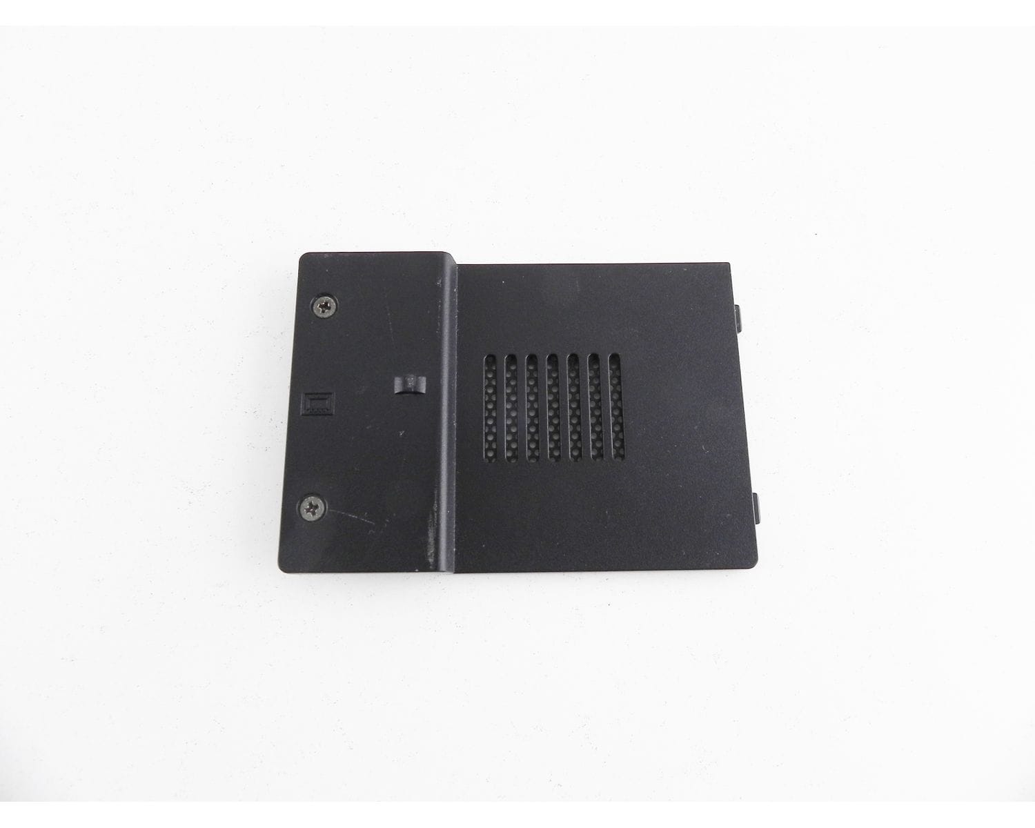 Toshiba Satellite P100 P100-196 17" крышка закрывающая оперативную память