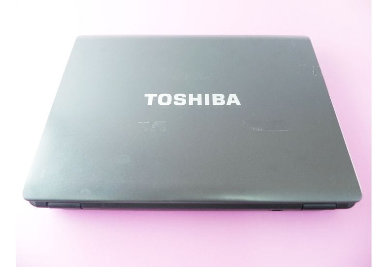 Ноутбук Toshiba Satellite L300D-20M PSLC8E-04D00URU 15.4" не рабочий без HDD