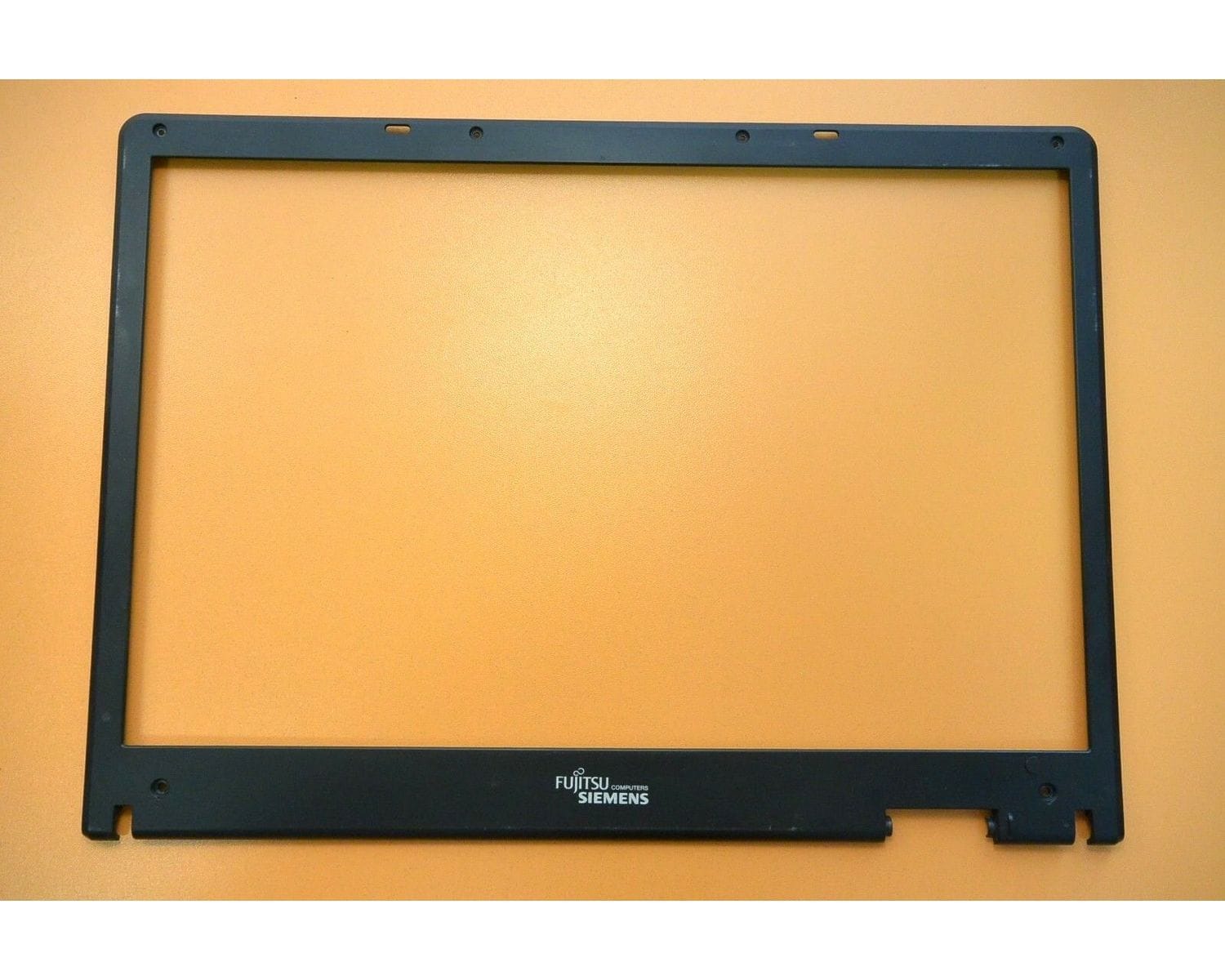 FUJITSU SIEMENS AMILO PA 1538 рамка для верхней части ноутбука 24-46431-01