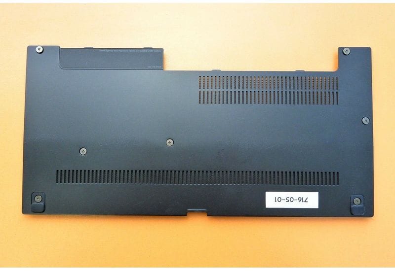 Lenovo ThinkPad X100e пластиковая крышка закрывающая HDD и Память 75Y5930 3VFL3RDLV30