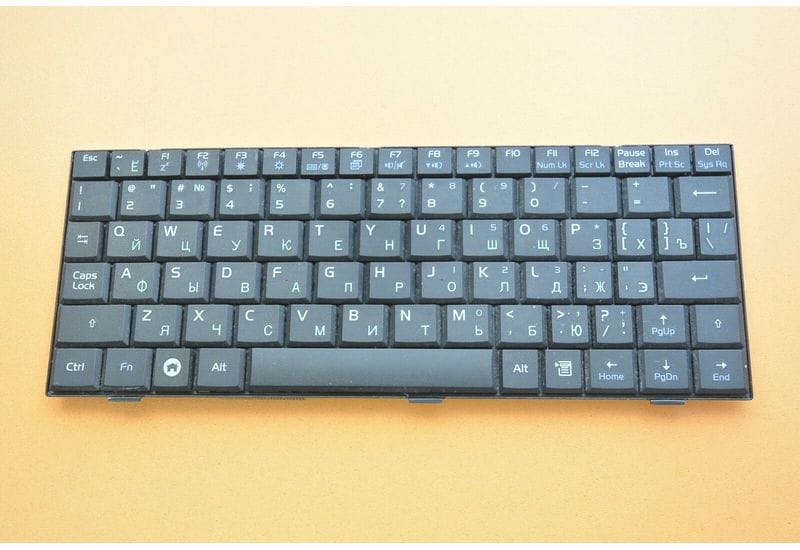 Asus Eee PC 900-серии Клавиатура RU 04GN012KRU