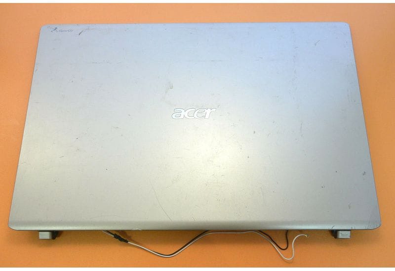 Acer Aspire 5538 передняя крышка матрицы ноутбука AP09F000100