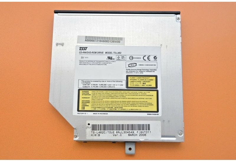 Toshiba Satellite L100 DVD привод с панелькой TS-L462 BG68-01003A
