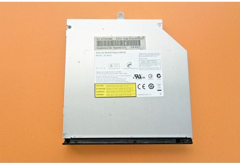 DNSS-1457 CD/DVD привод с панелькойS-8A5S