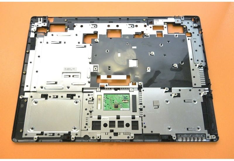 Fujitsu Amilo V3505 Палмрест и Тачпад 60.4B603.002 31.4B605.003