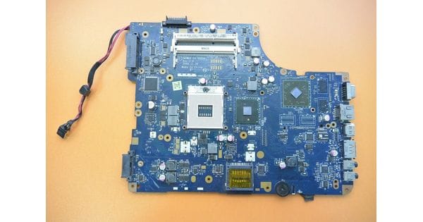 Купить Toshiba Satellite L300 L300D Motherboard нерабочая Материнская плата V000