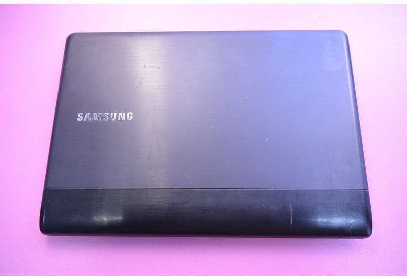 Samung NP305U1A 300U 305U 11.6" крышка корпуса ноутбука, закрывающая экран BA75-03306A